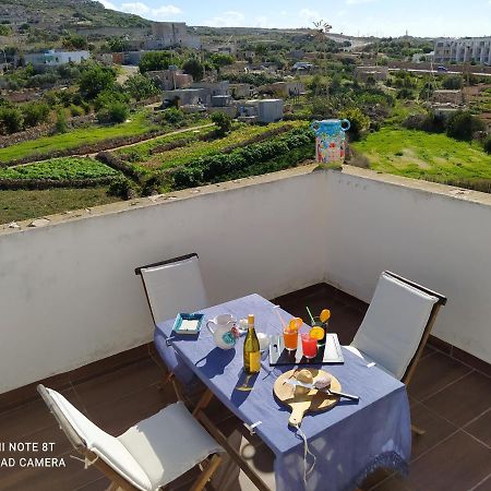 Mellieha Beach Apartment Exterior photo