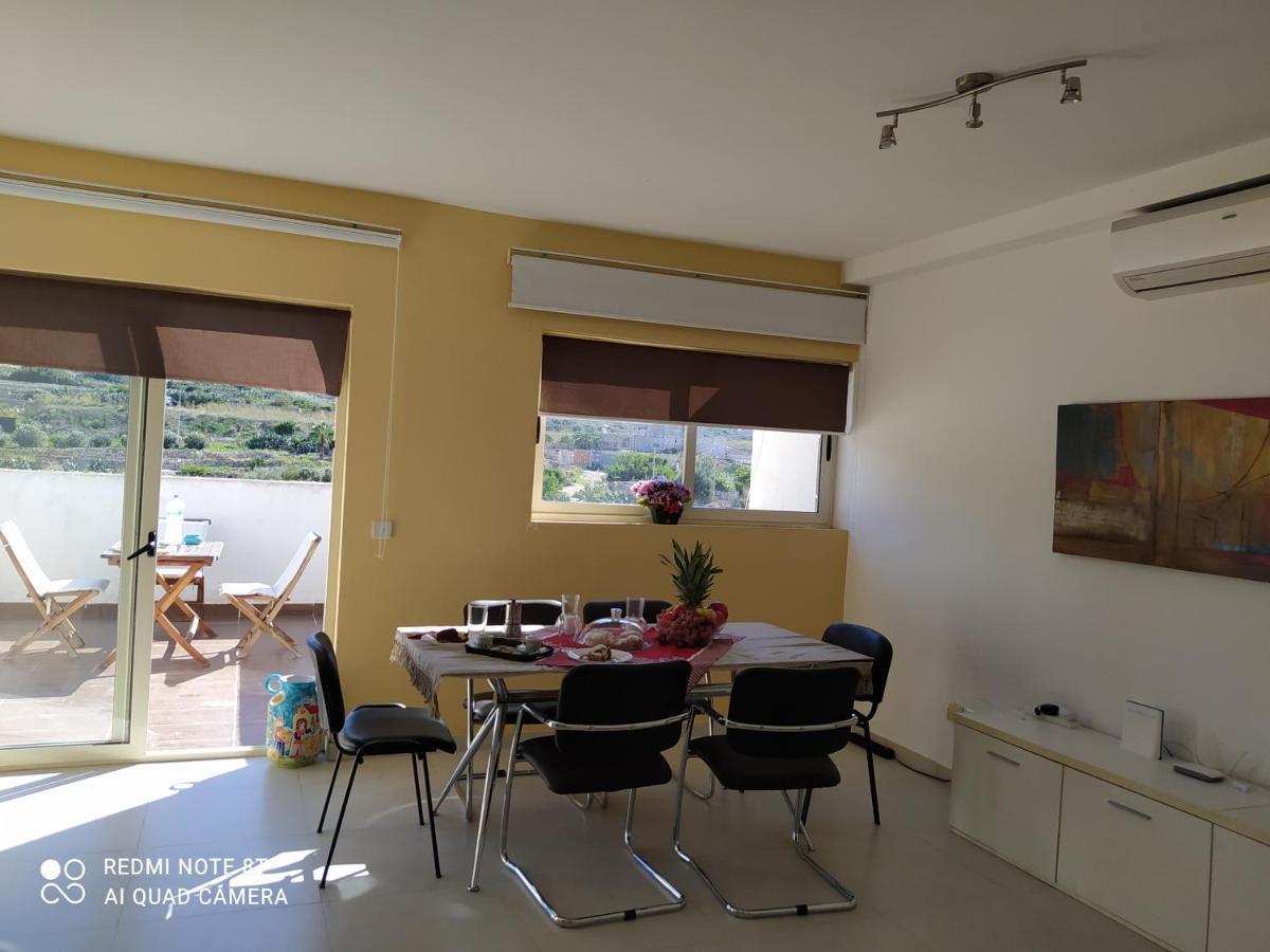 Mellieha Beach Apartment Exterior photo